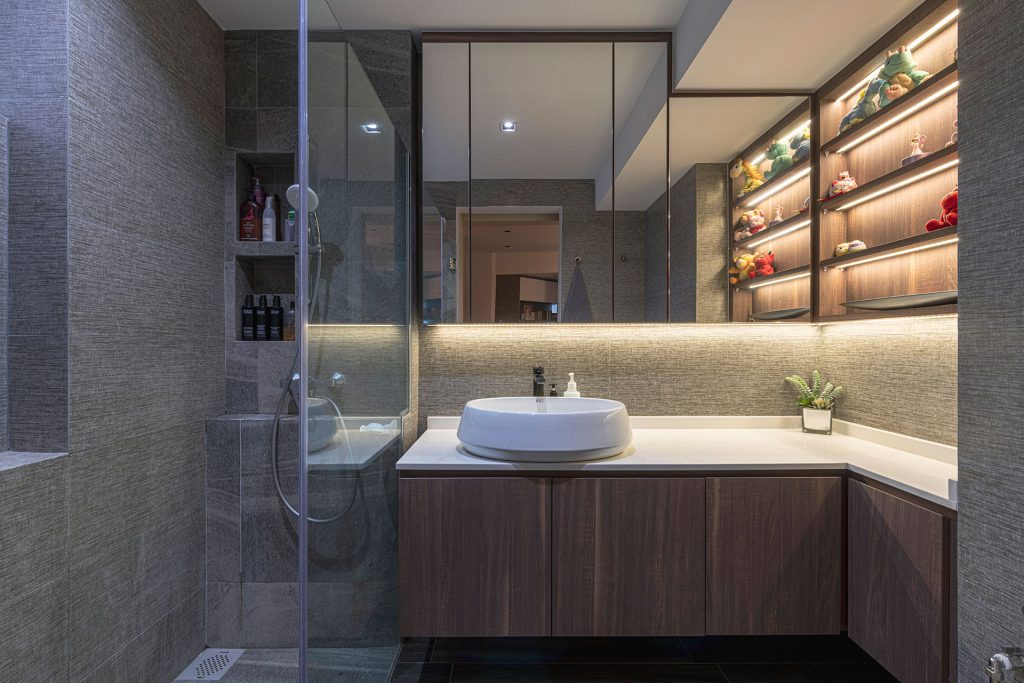 Redesign and Remodel Your Bathroom Interiors